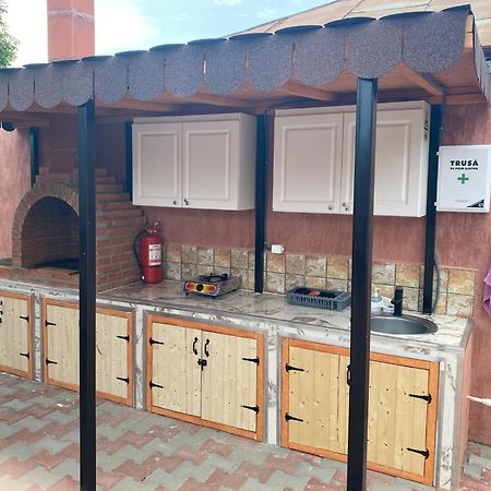 Гостьовий будинок Casa Laura Корбу Екстер'єр фото